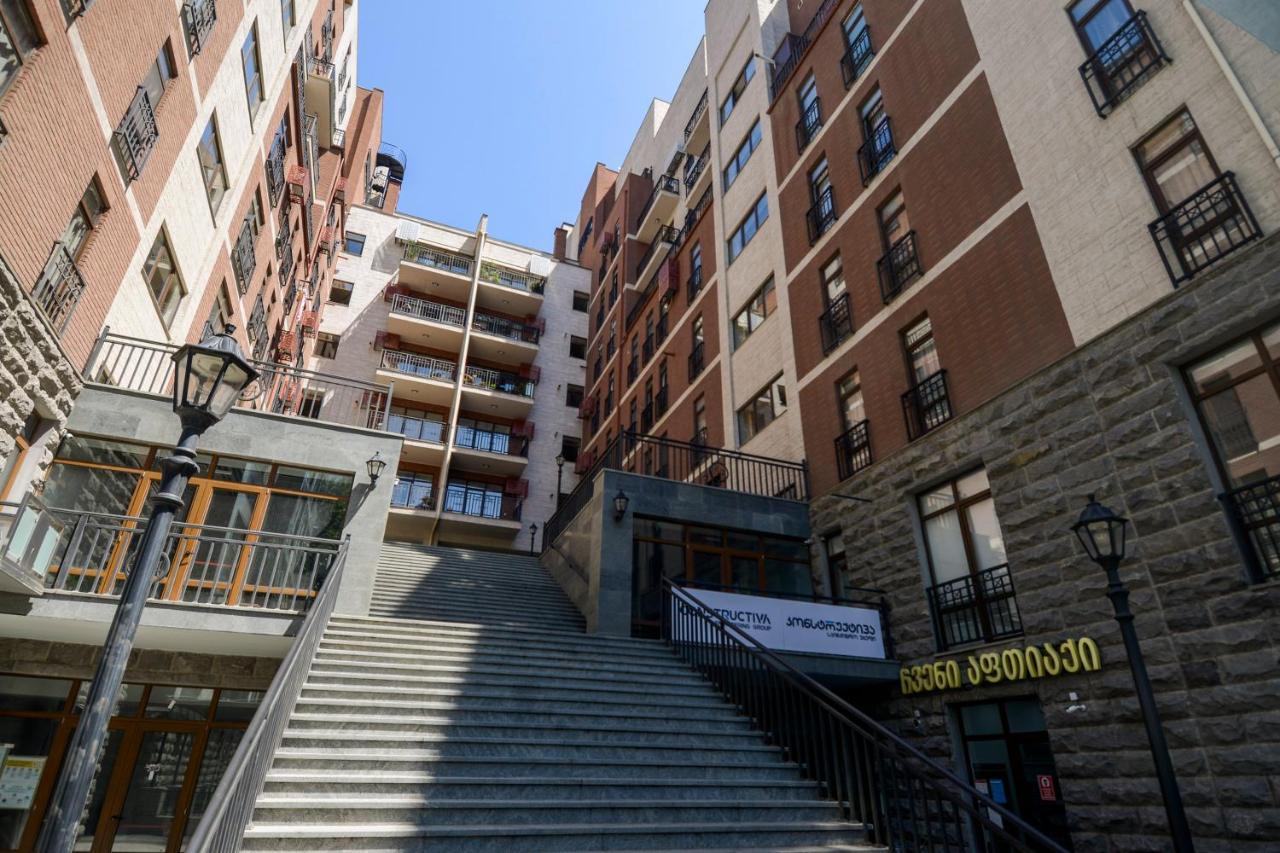 Like Apartment Tbilisi Eksteriør bilde